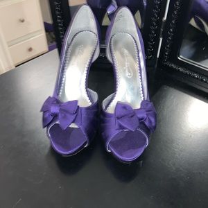 David’s bridal heels